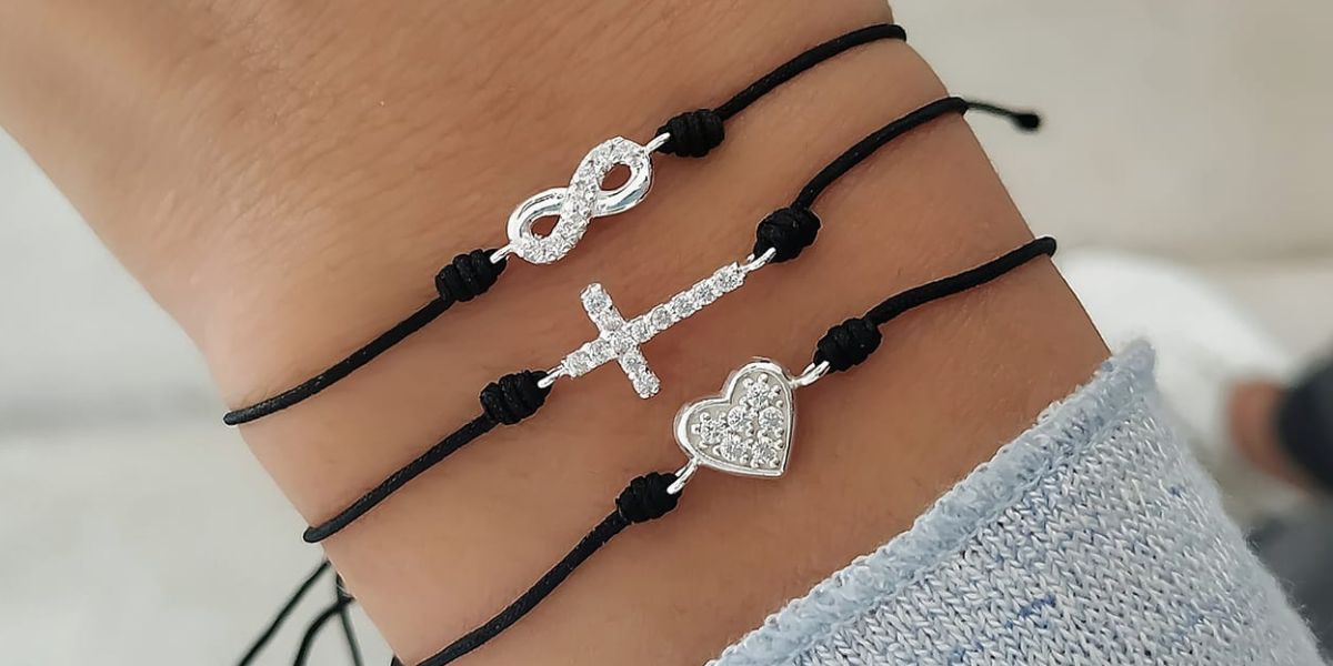 šňůrkové náramky nekonečno, křížek a srdce